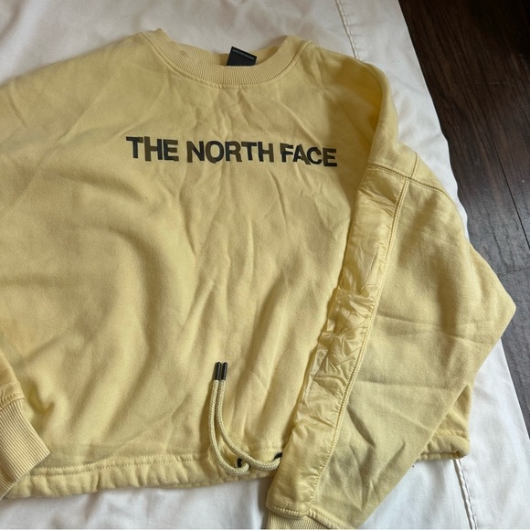 Activewear Nike and More Bundle - Picture 16 of 16